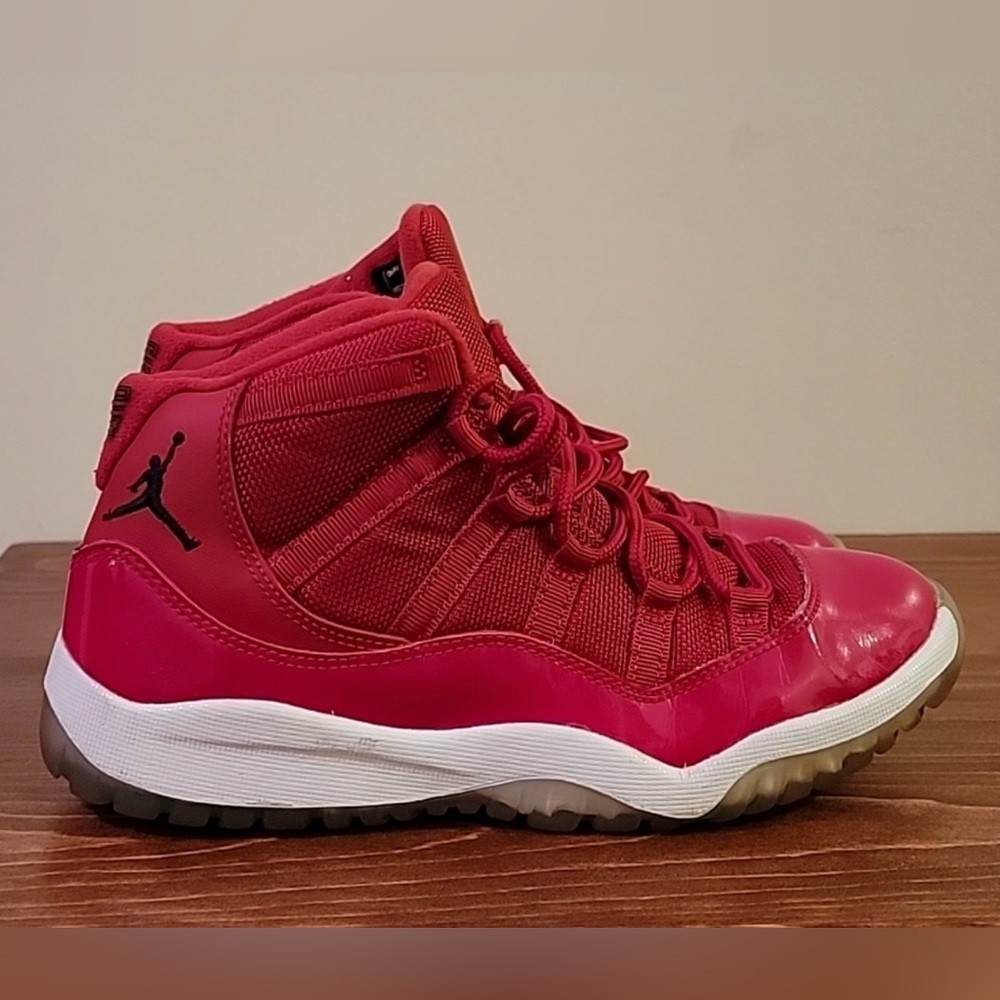 Nike Air Jordan 11 Retro PS Win Like 96  Sz 3Y